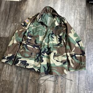 Vintage Military Jacket Mens Medium Long 80s M65 Coat Cold Weather Woodland Camo